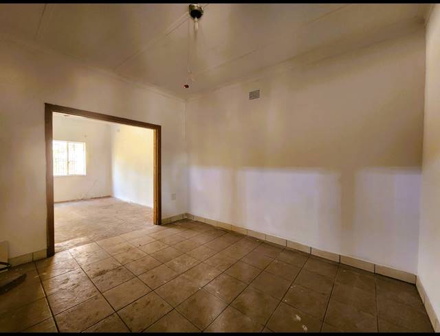 3 BEDROOM HOUSE FOR SALE IN THREE RIVERS